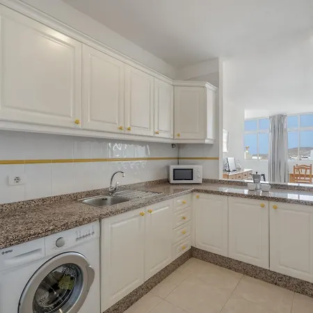 Apartamento Isla 5 *