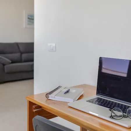 Apartamento Isla 5 *